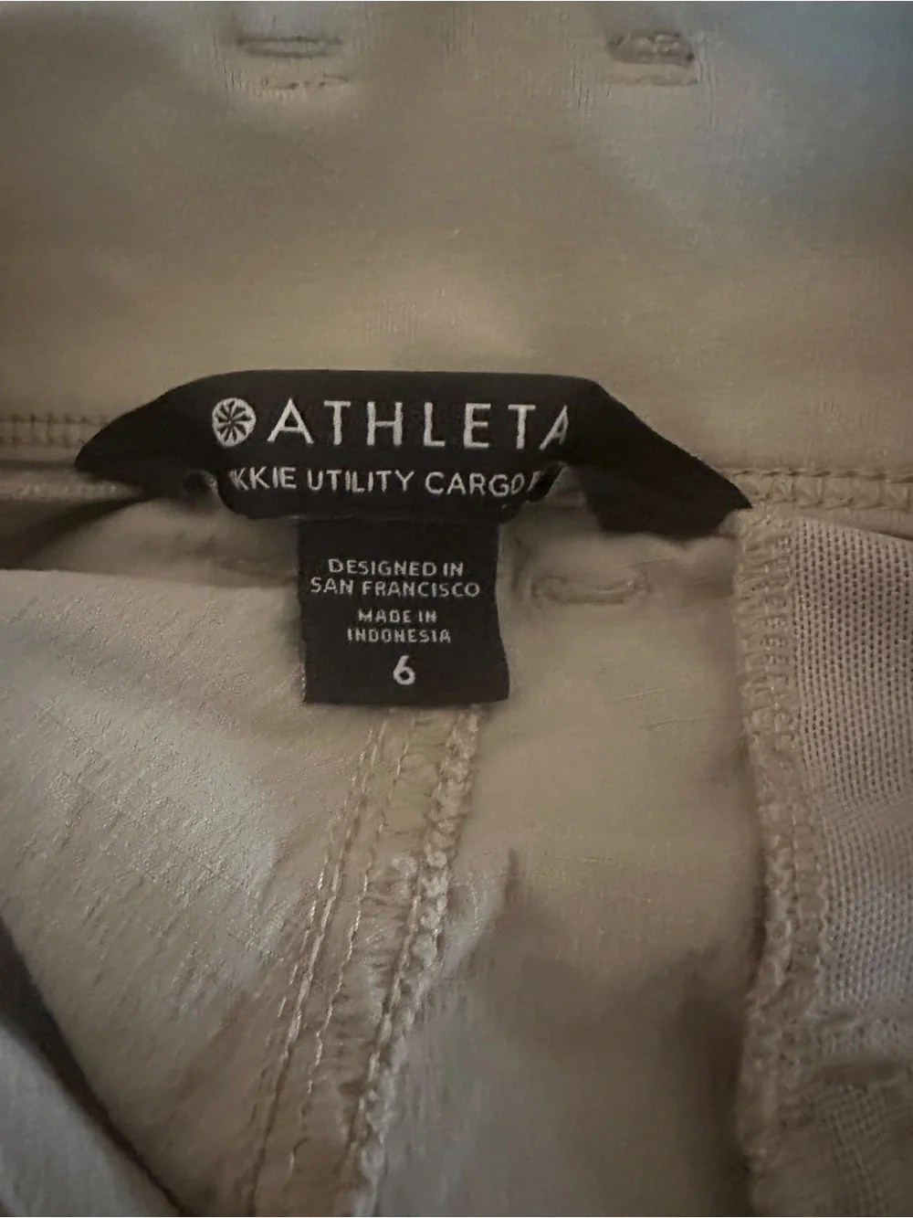 Athleta Neutral-Tone Cargo Joggers in Taupe Beige